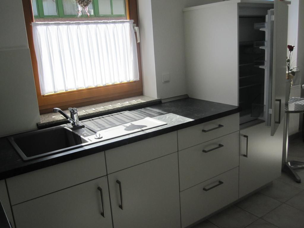 Ferienwohnung Auel Adenau Ruang foto