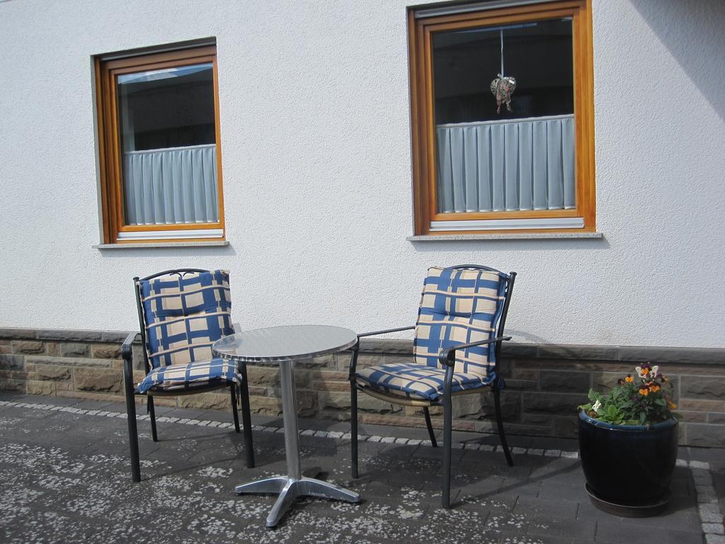Ferienwohnung Auel Adenau Ruang foto